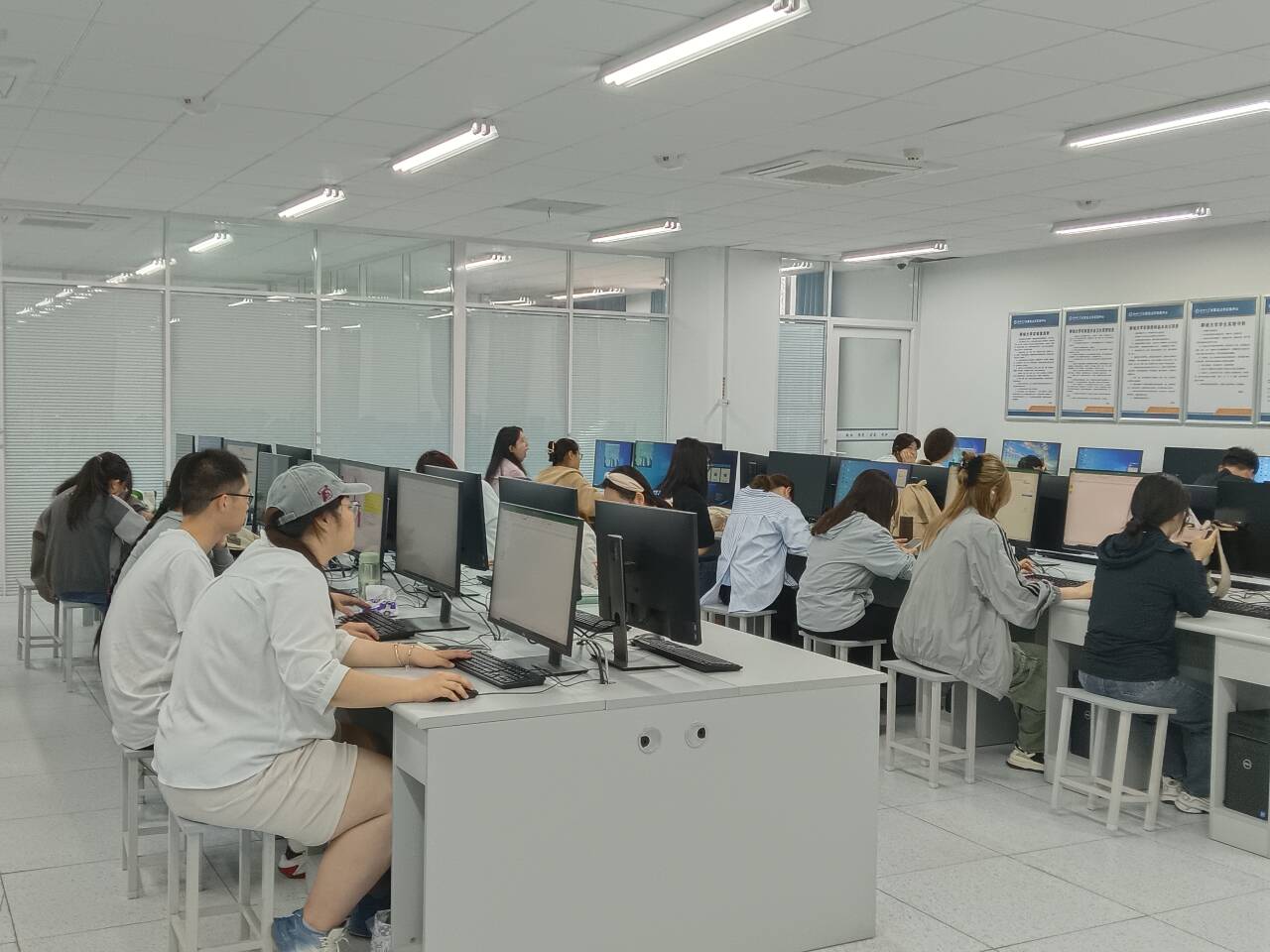 太阳集团tcy8722